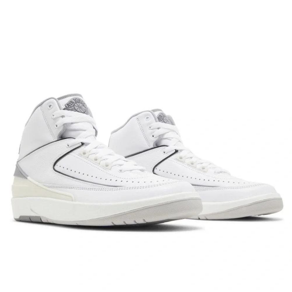 Jordan 2 retro gs Cement grey Brand new